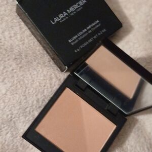 laura mercier Peach Blush Powder Compact